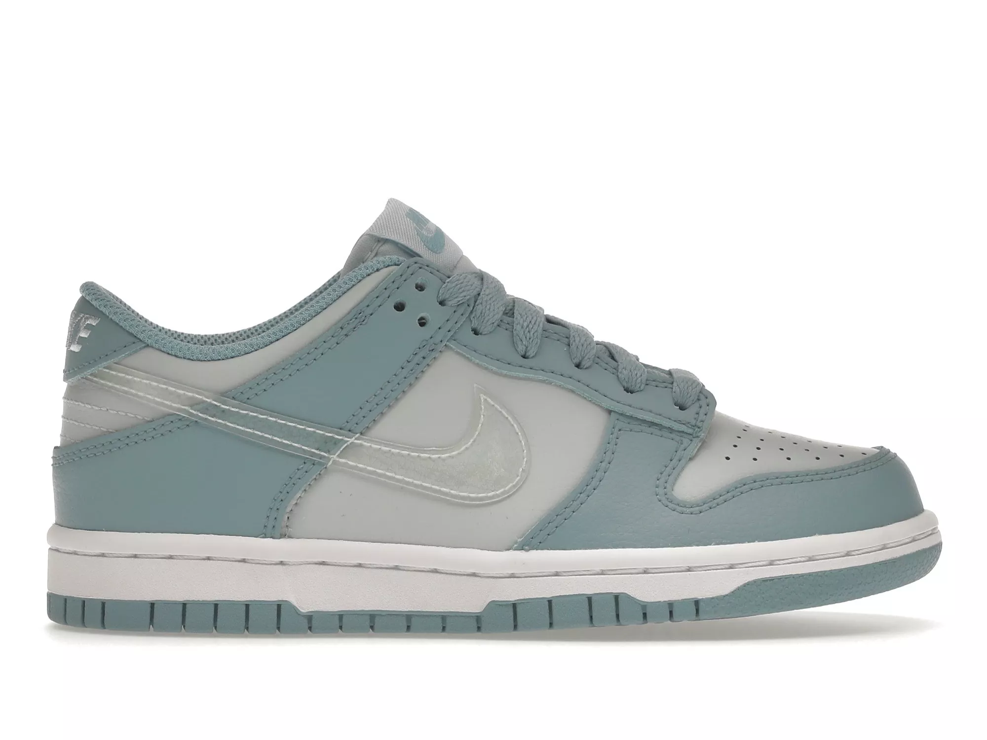 Фото № 1 с приближением к товару «‎Nike Dunk Low Clear Blue Swoosh »