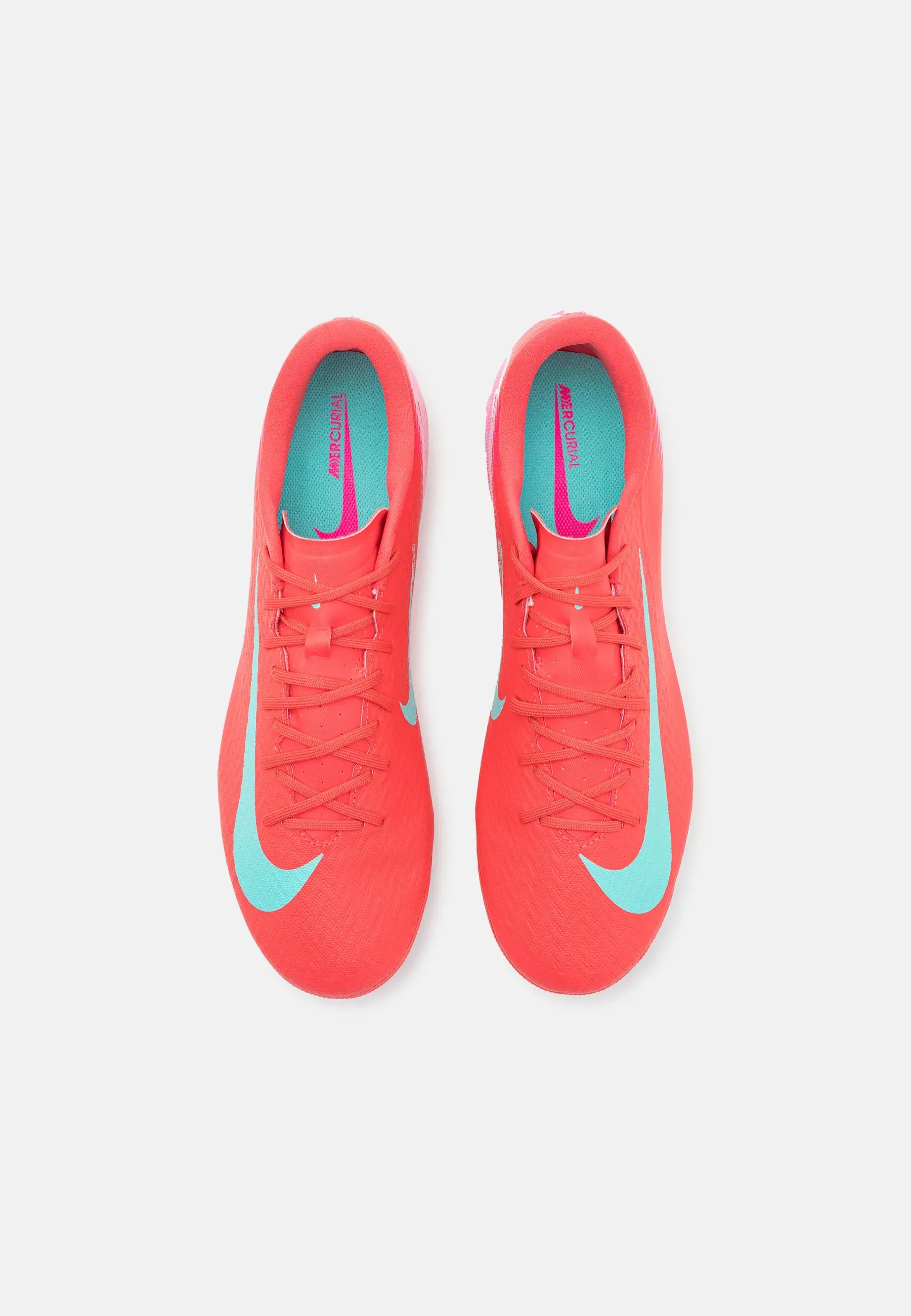 Фото № 4 с приближением к товару «‎ZOOM VAPOR 16 ACADEMY AG»