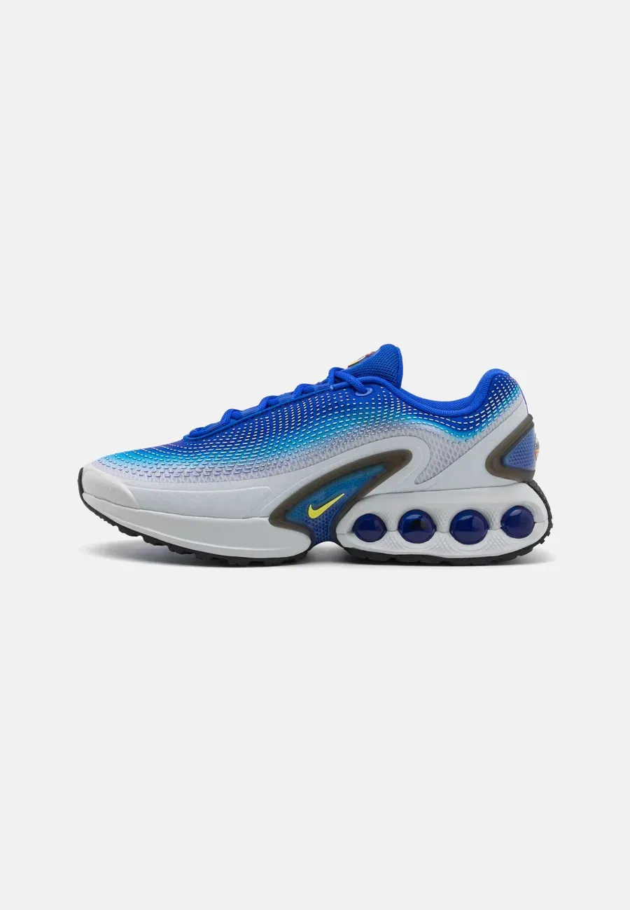 Фото № 1 с приближением к товару «‎AIR MAX DN »