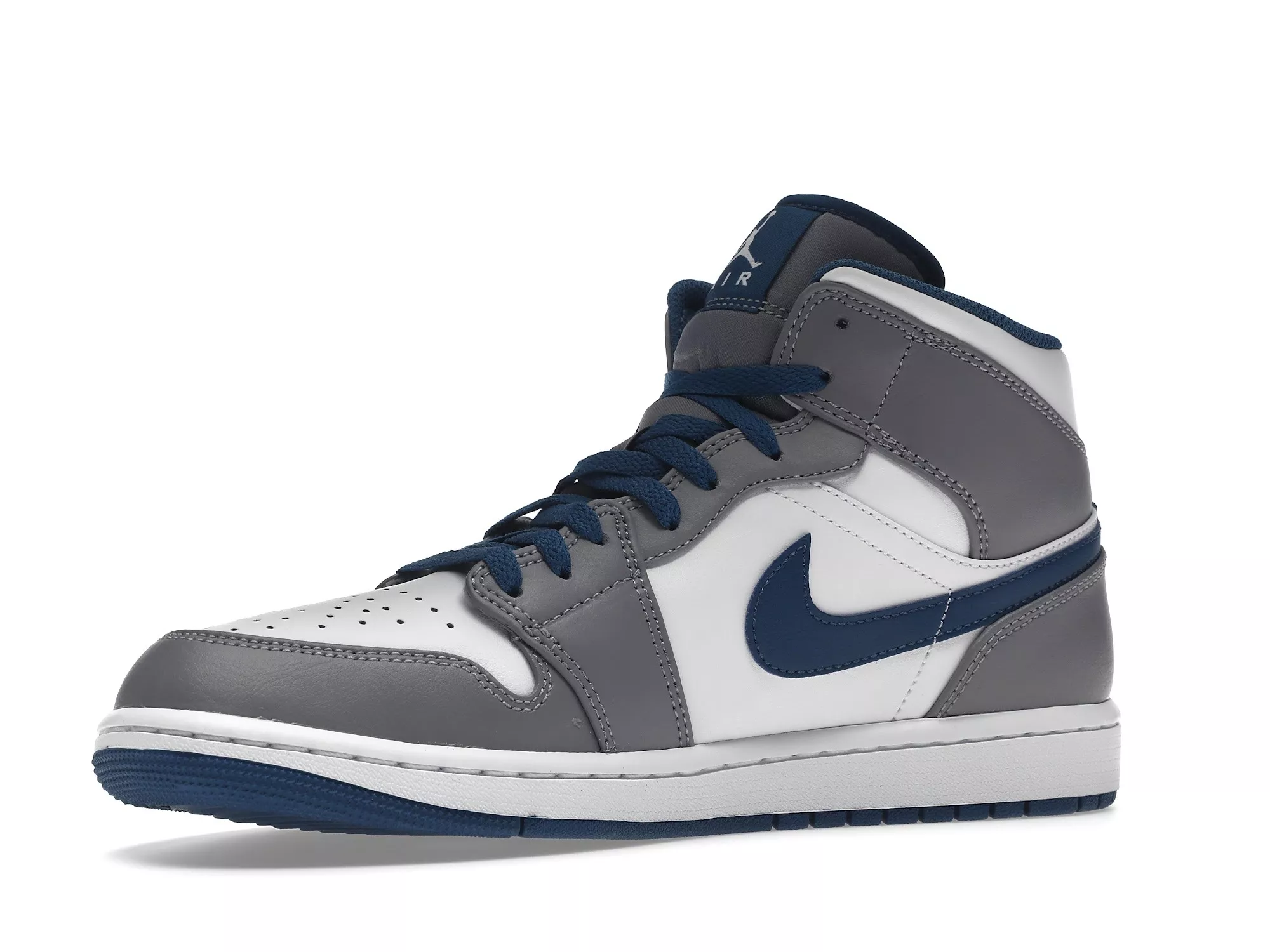 Фото № 3 с приближением к товару «‎Jordan 1 Mid True Blue»