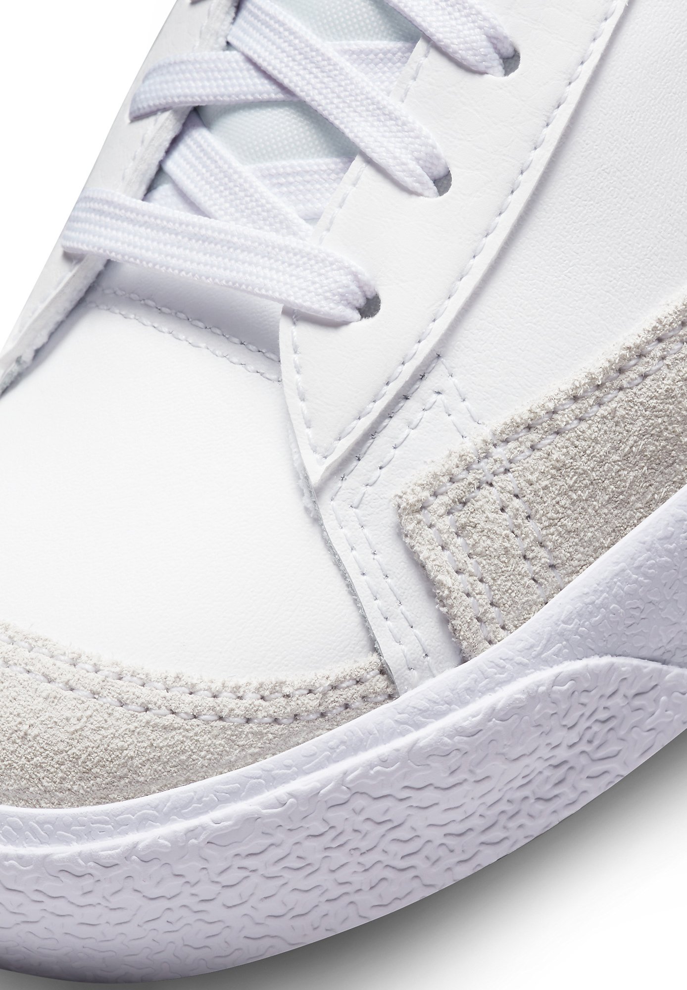 Фото № 5 с приближением к товару «‎Nike Blazer ’77 BG »