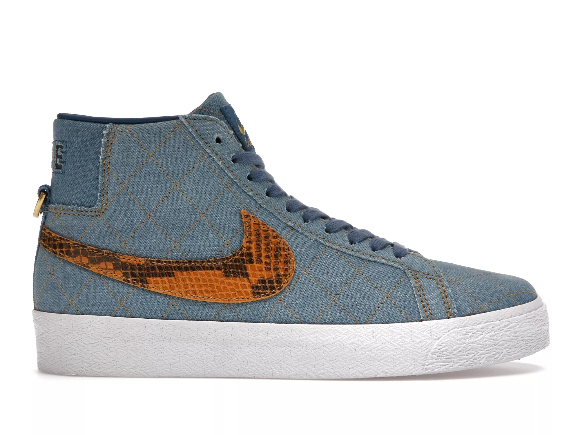 Фото № 1 с приближением к товару «‎Nike SB Blazer Mid QS Supreme Denim»