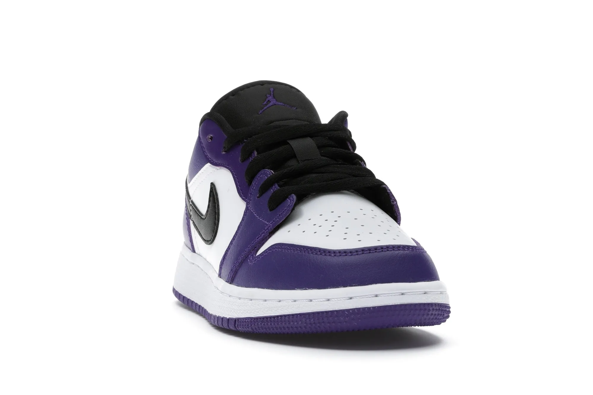 Фото № 4 с приближением к товару «‎Jordan 1 Low Court Purple White »