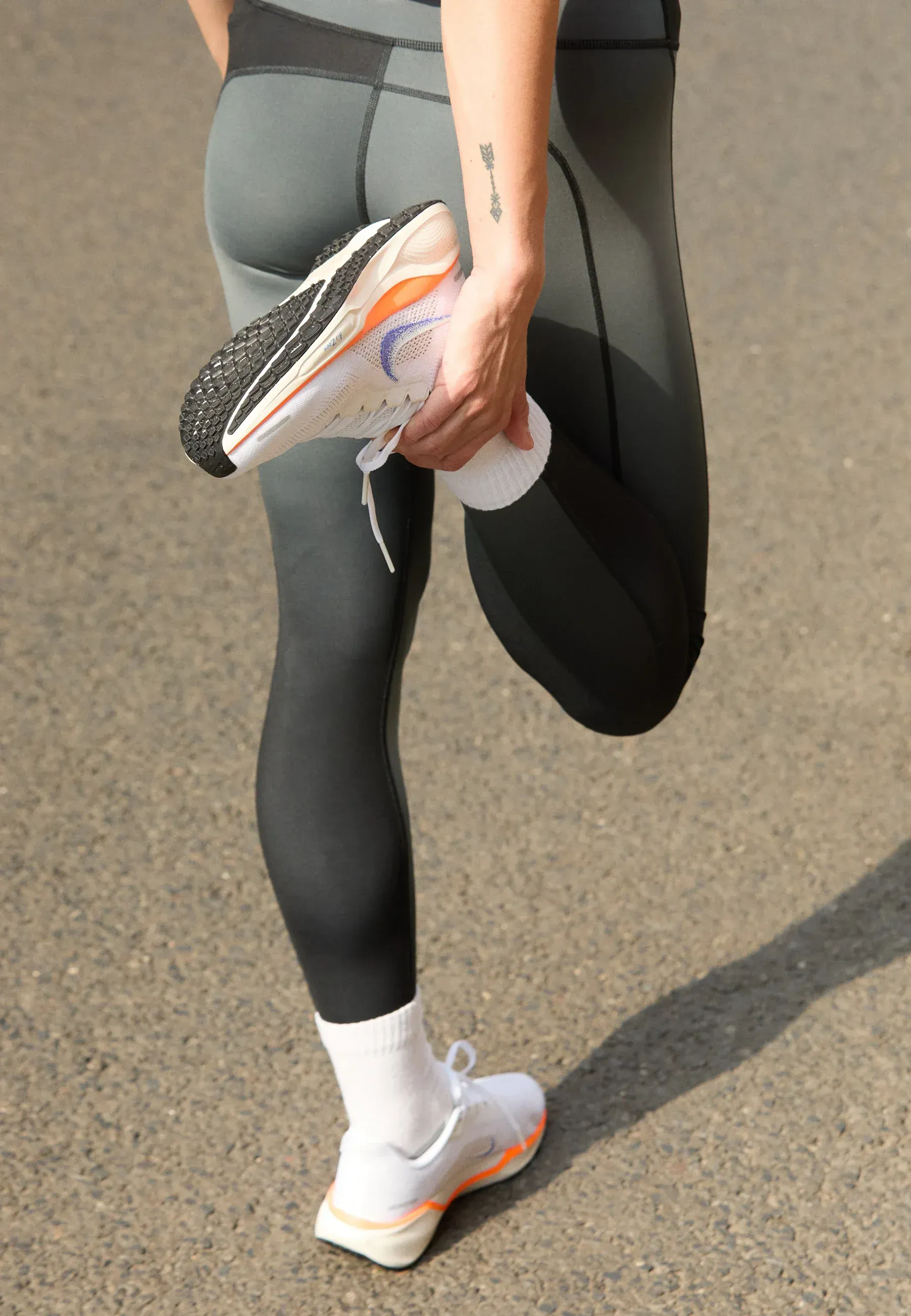 Фото № 2 с приближением к товару «‎AIR ZOOM PEGASUS 41»