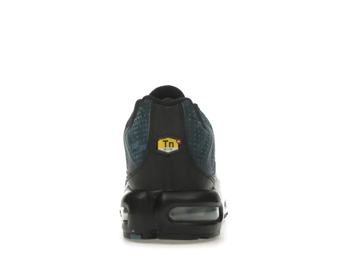 Фото № 4 с приближением к товару «‎Nike Air Max Plus»