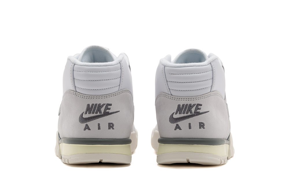 Фото № 4 с приближением к товару «‎Nike Air Trainer 1»