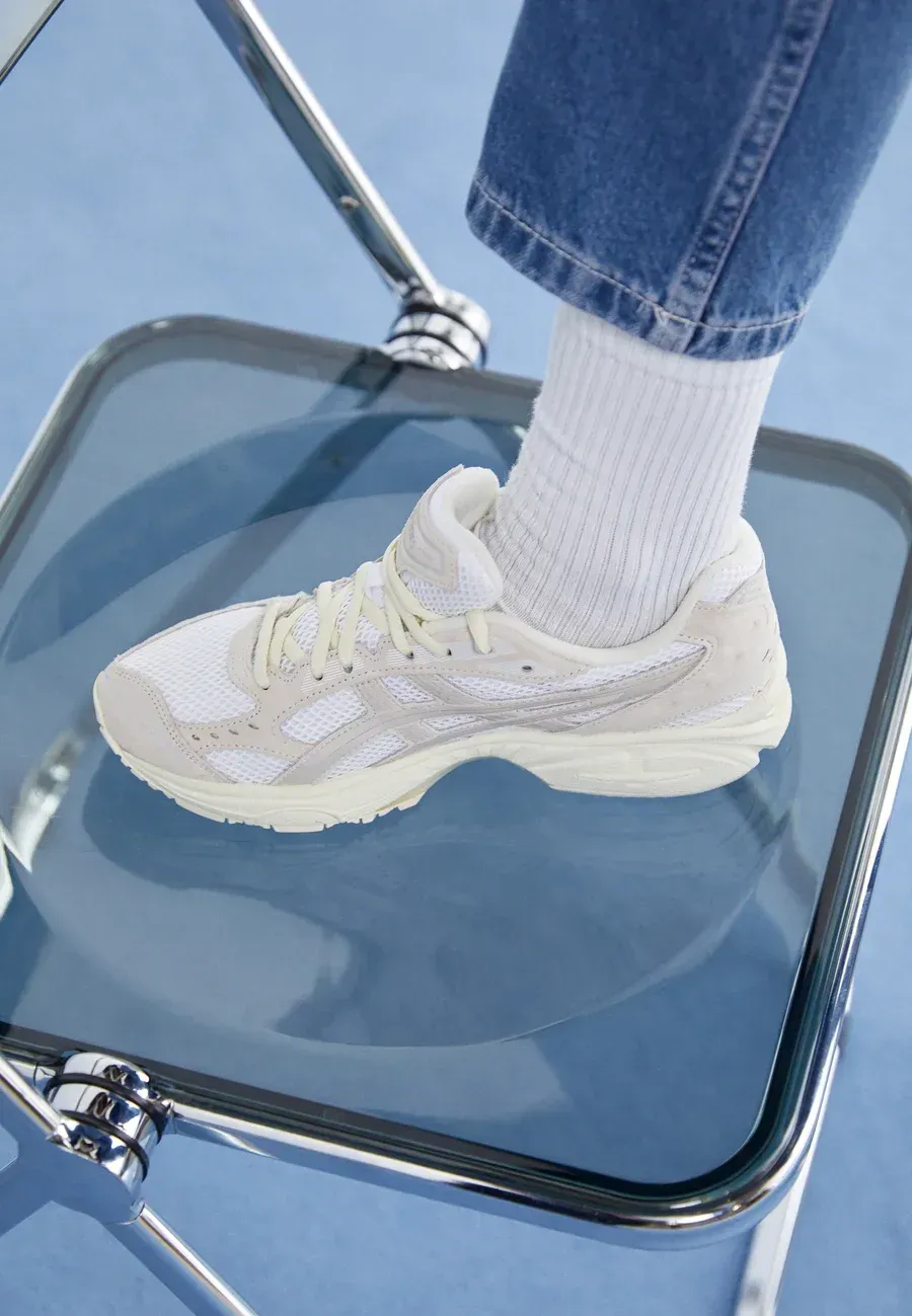 Фото № 2 с приближением к товару «‎GEL KAYANO 14»