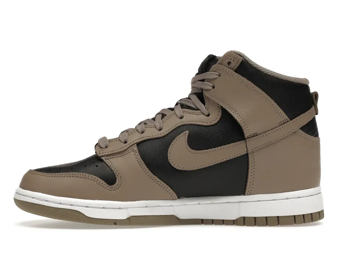 Фото № 3 с приближением к товару «‎Nike Dunk High Moon Fossil »