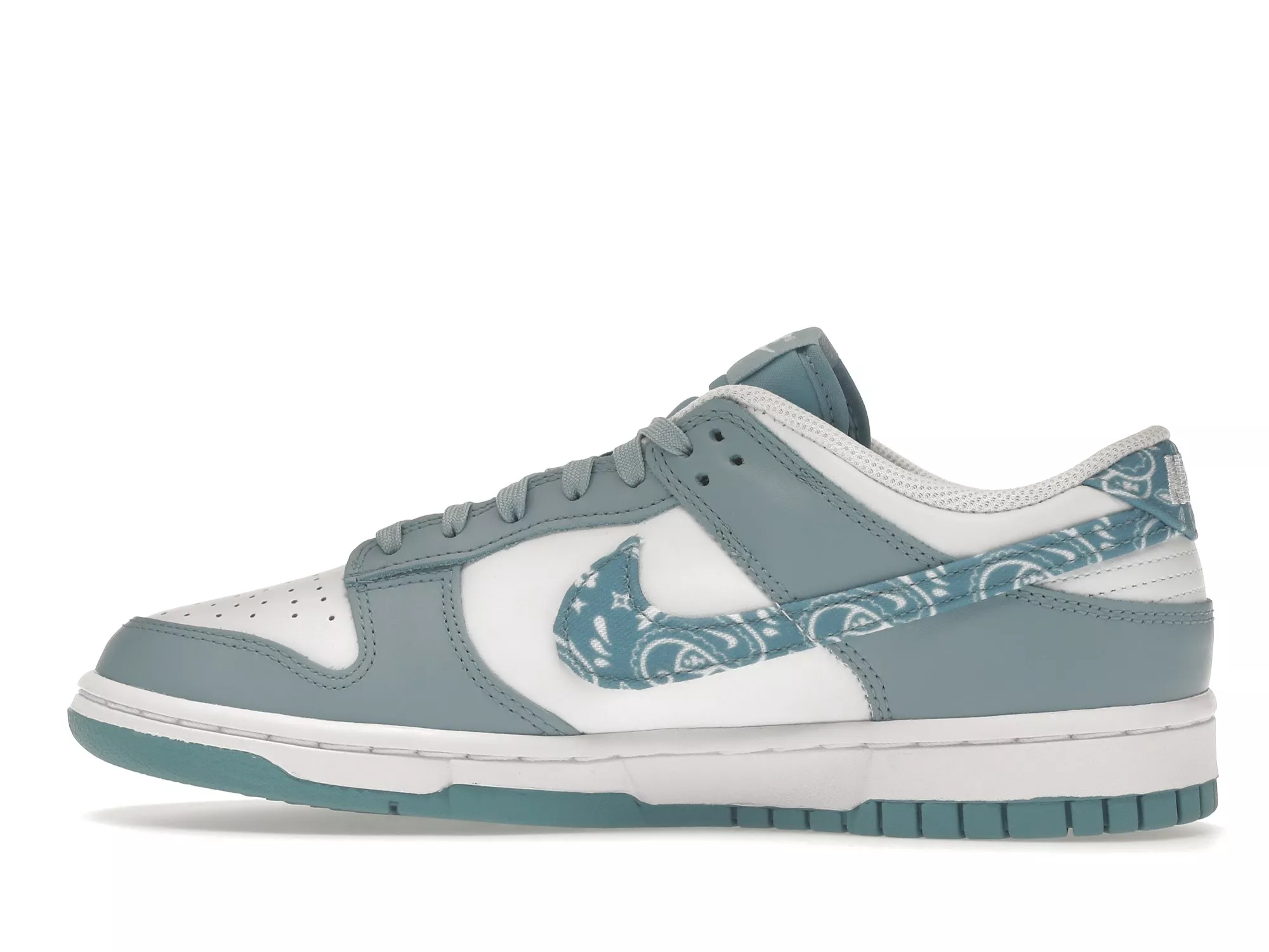 Фото № 4 с приближением к товару «‎Nike Dunk Low Essential Paisley Pack Worn Blue »