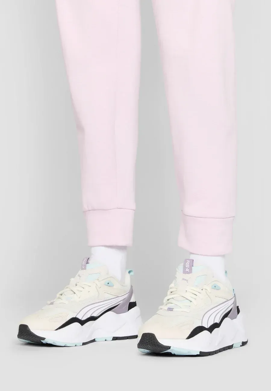 Фото № 1 с приближением к товару «‎RS-X EFEKT PRM UNISEX»