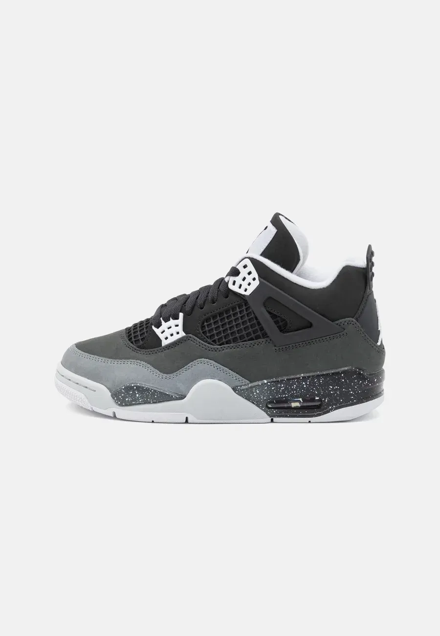 Фото № 1 с приближением к товару «‎AIR JORDAN 4 RETRO UNISEX»