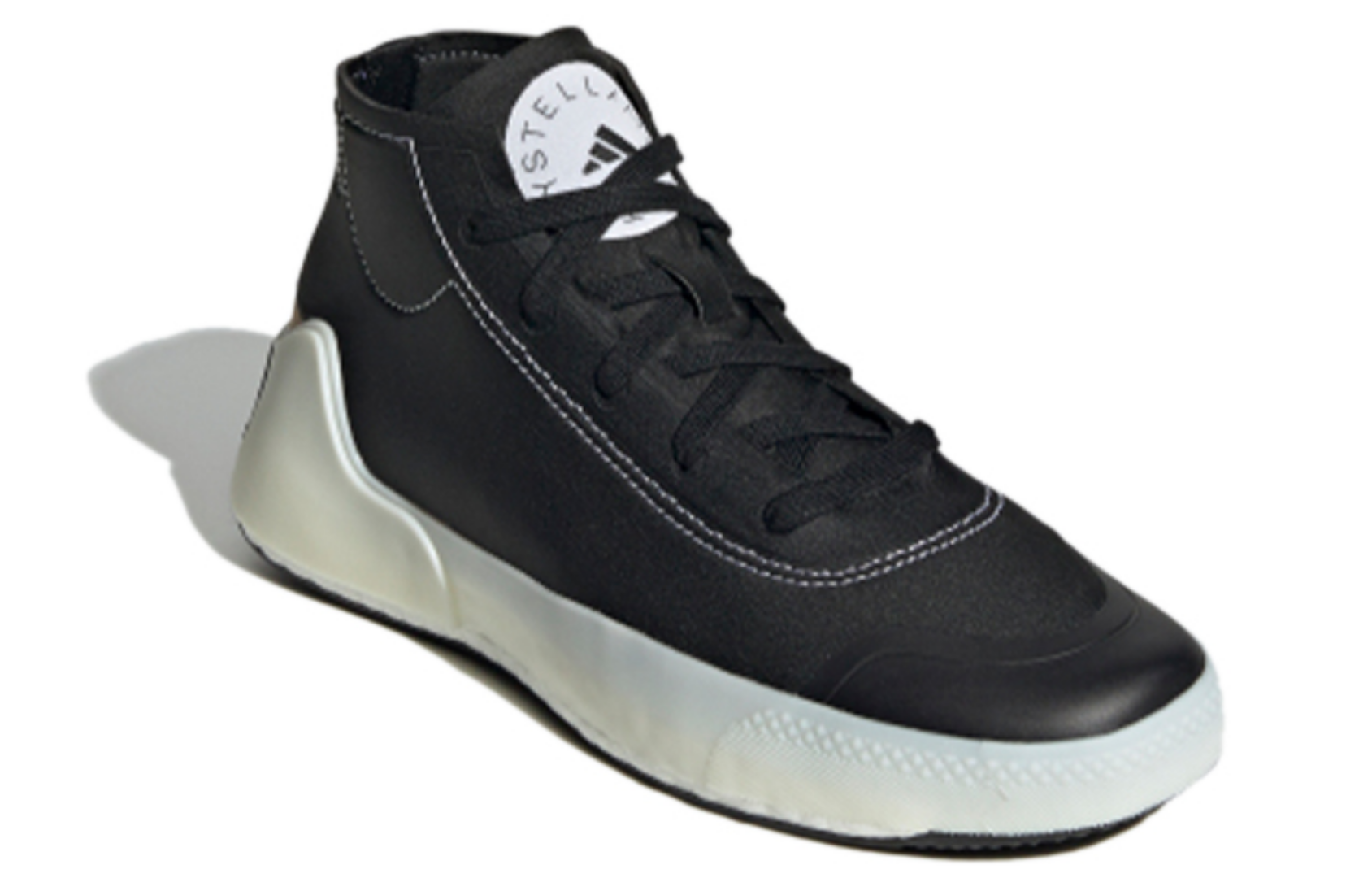 Фото № 3 с приближением к товару «‎Stella McCartney x adidas Treino Mid Shoes For Women Black»