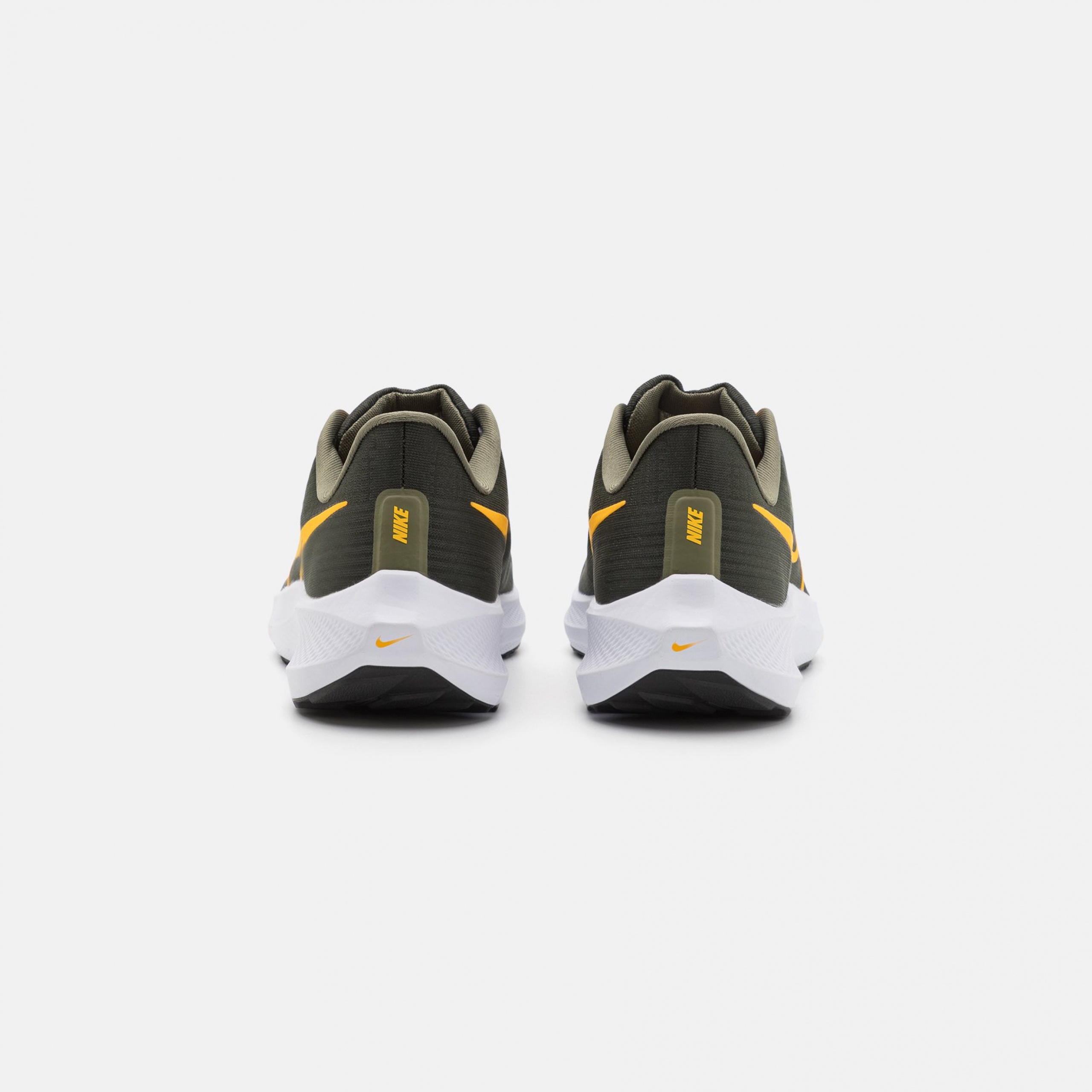 Фото № 3 с приближением к товару «‎Nike Air Zoom Pegasus 39»