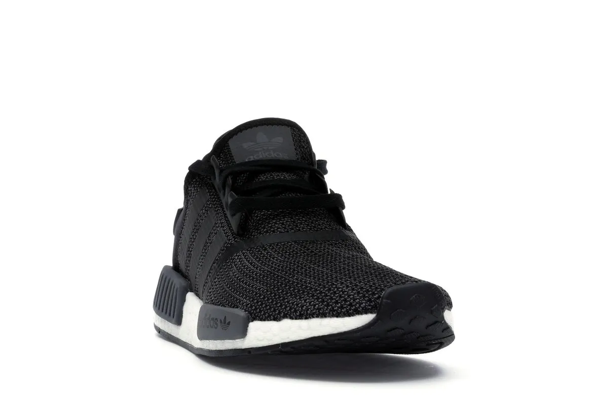Фото № 4 с приближением к товару «‎adidas NMD R1 Core Black Carbon»