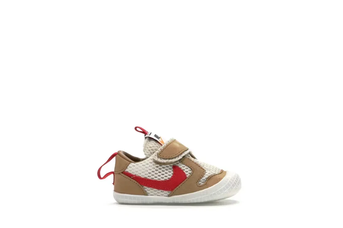 Фото № 1 с приближением к товару «‎Nike Mars Yard»