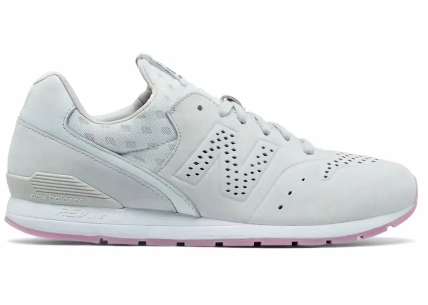 New Balance 696