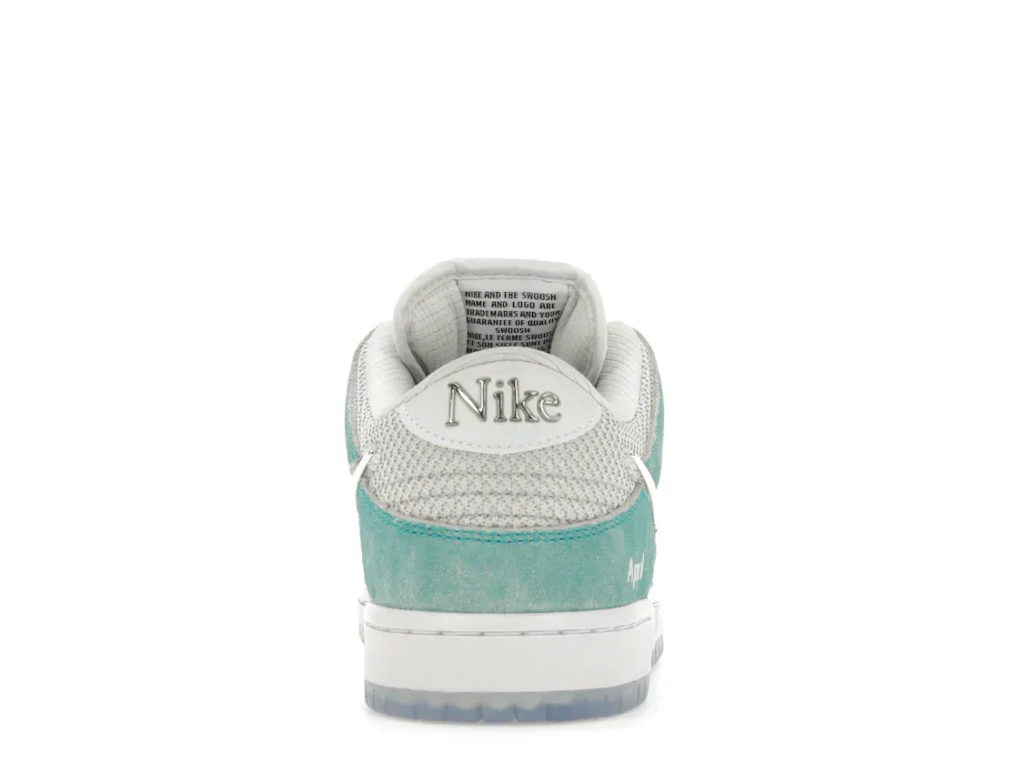 Фото № 4 с приближением к товару «‎Nike SB Dunk Low April Skateboards»