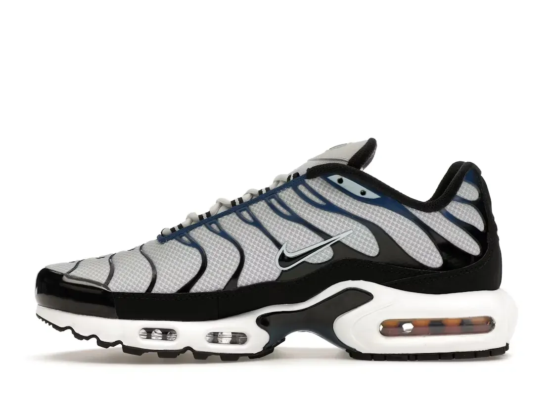 Фото № 3 с приближением к товару «‎Nike Air Max Plus»