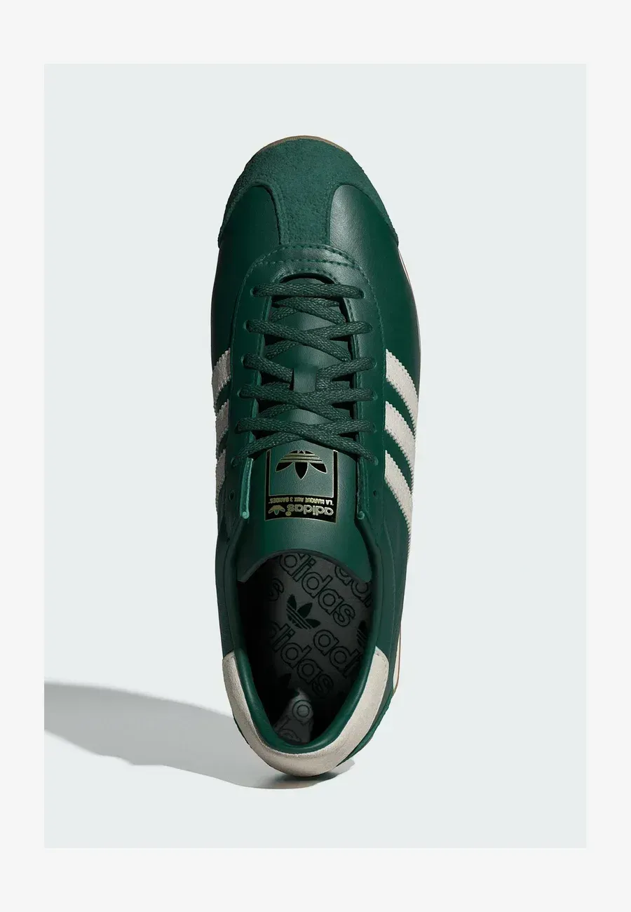 Фото № 3 с приближением к товару «‎Trainers»