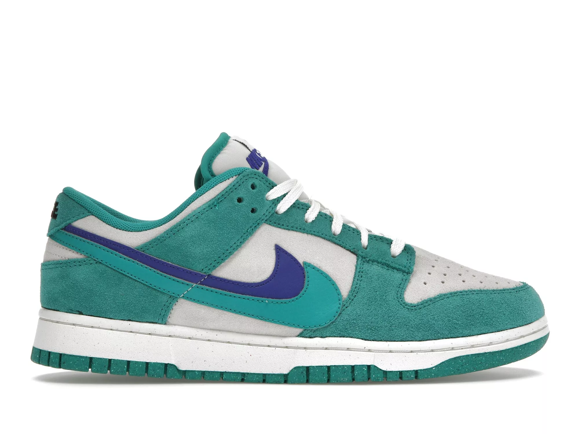 Фото № 1 с приближением к товару «‎Nike Dunk Low SE 85 Neptune Green »
