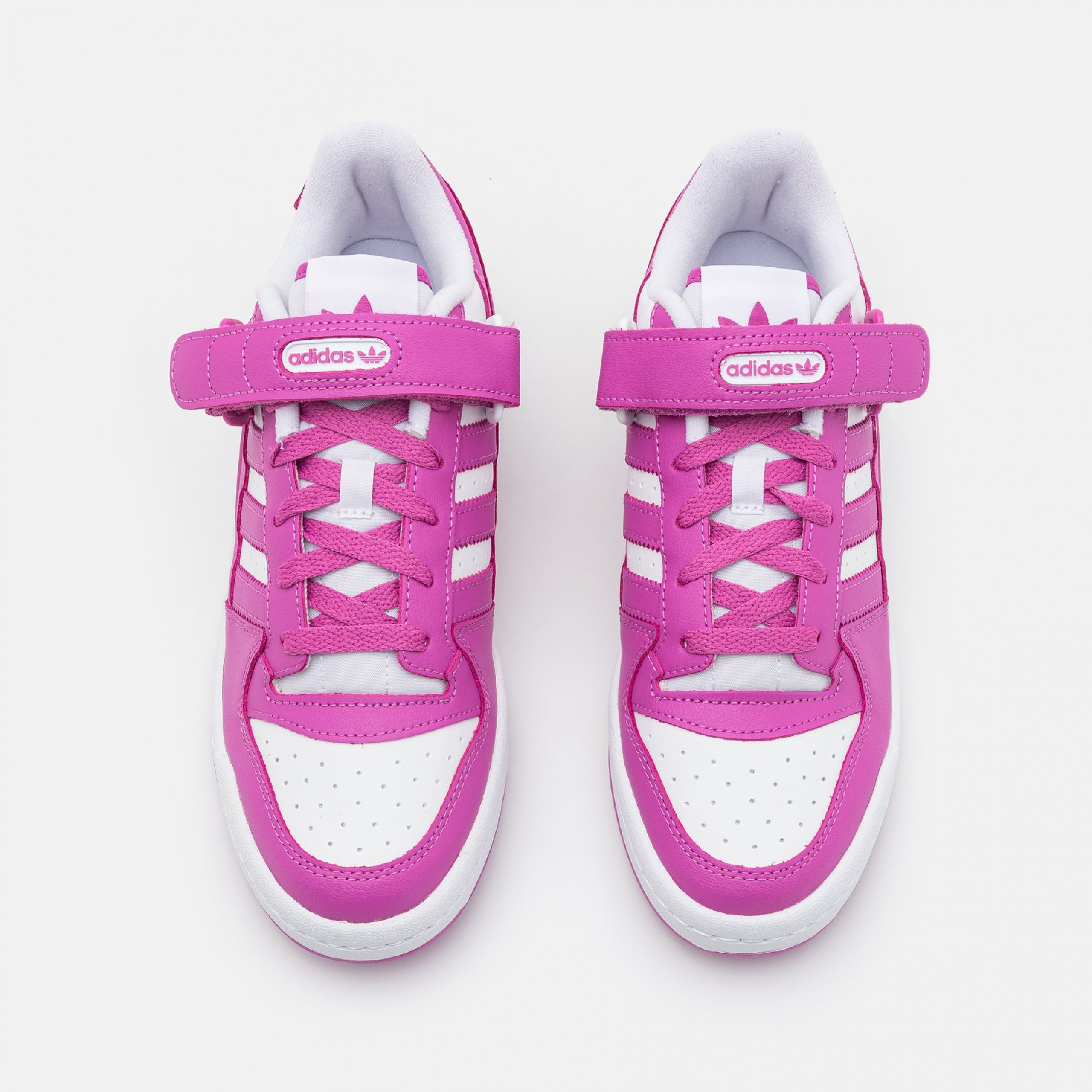 Фото № 4 с приближением к товару «‎Adidas Forum »