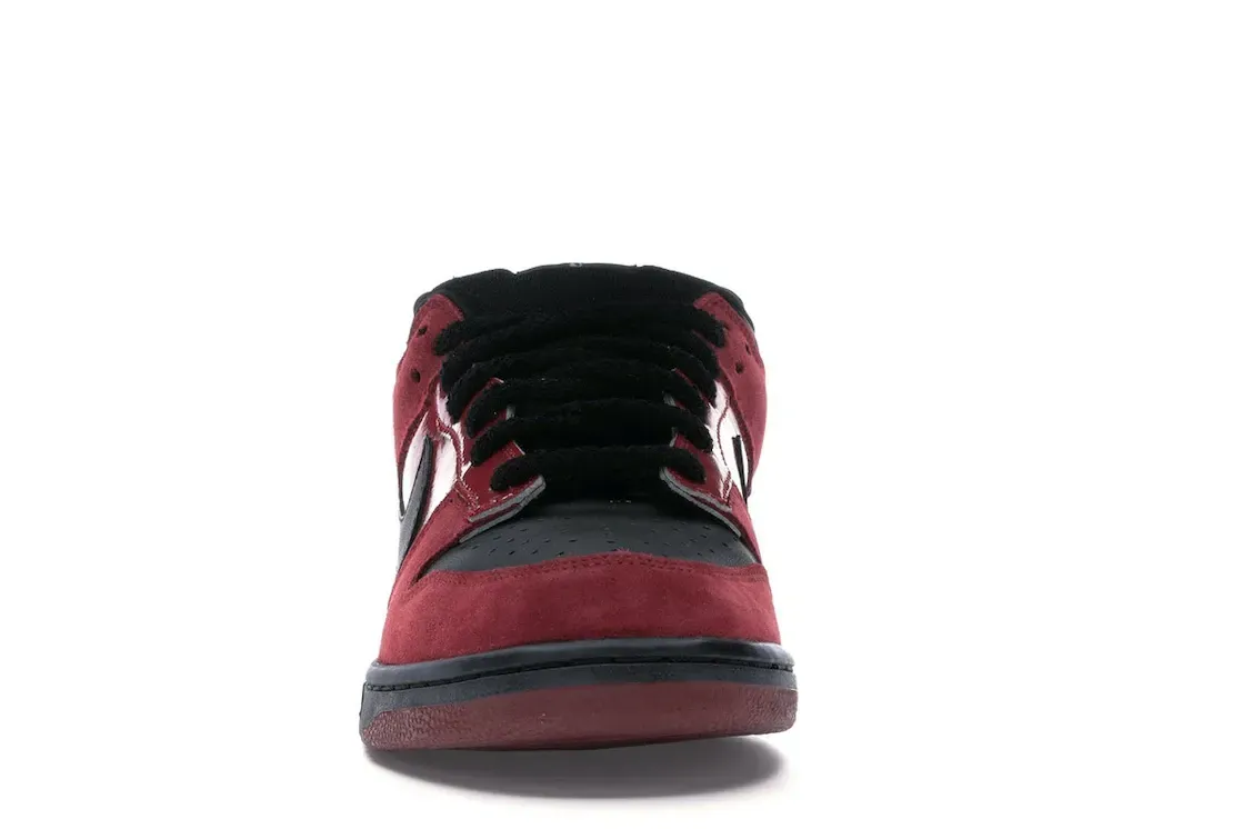 Фото № 2 с приближением к товару «‎Nike SB Dunk Low Milli Vanilli»