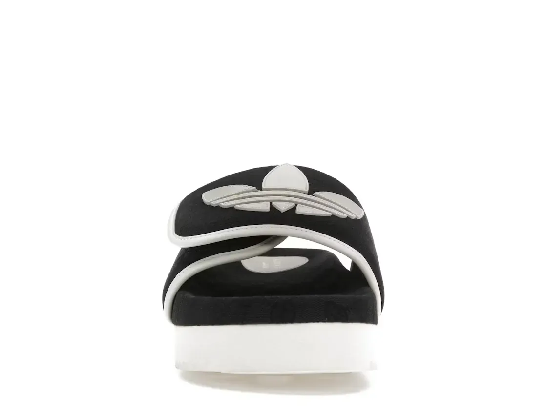 Фото № 2 с приближением к товару «‎adidas x Gucci»