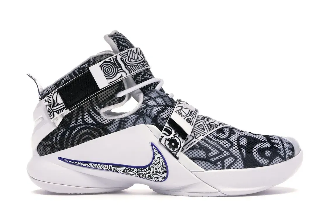 Фото № 1 с приближением к товару «‎Nike LeBron Solider 9 Freegums»