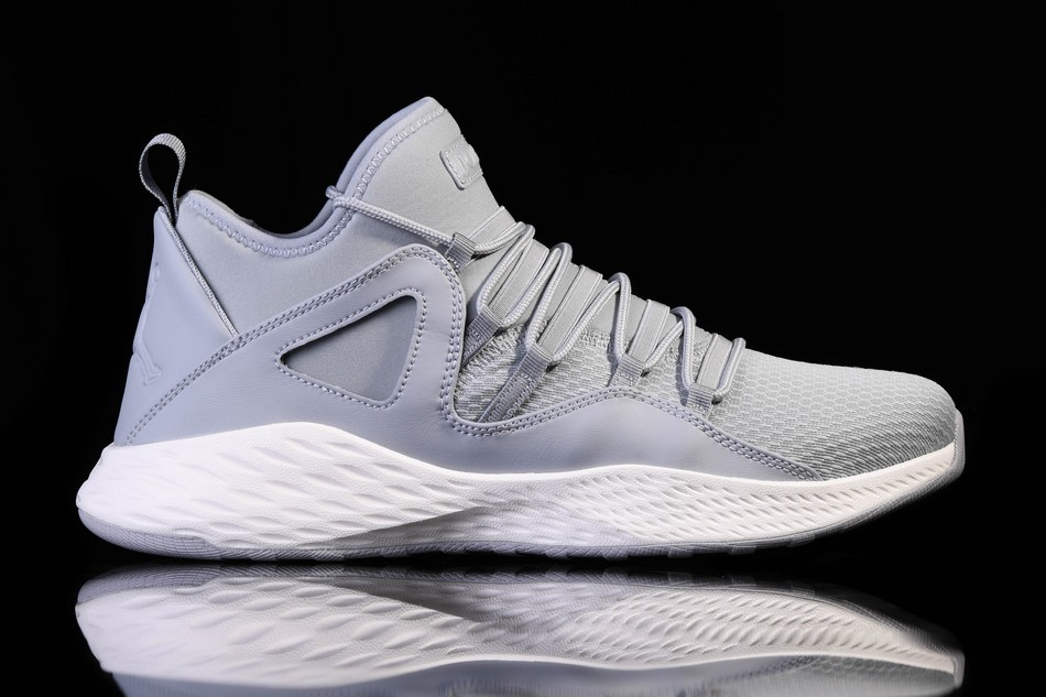 Фото № 4 с приближением к товару «‎Nike Air Jordan Formula 23 Wolf »