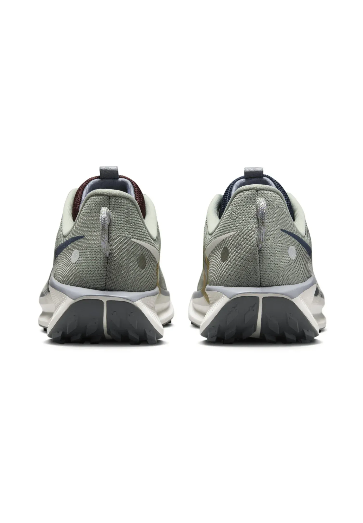 Фото № 4 с приближением к товару «‎REACTX PEGASUS 5»