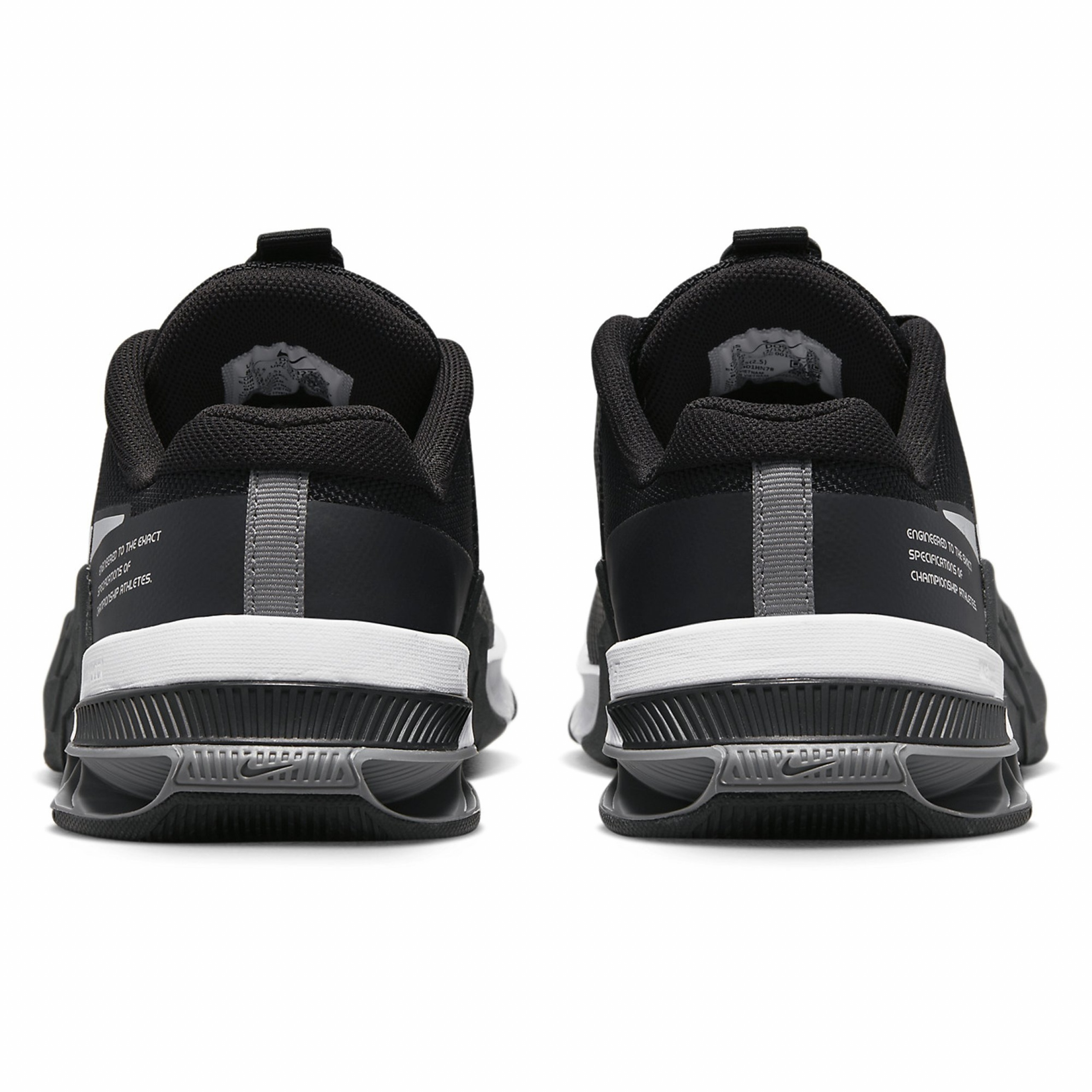 Фото № 4 с приближением к товару «‎Nike»