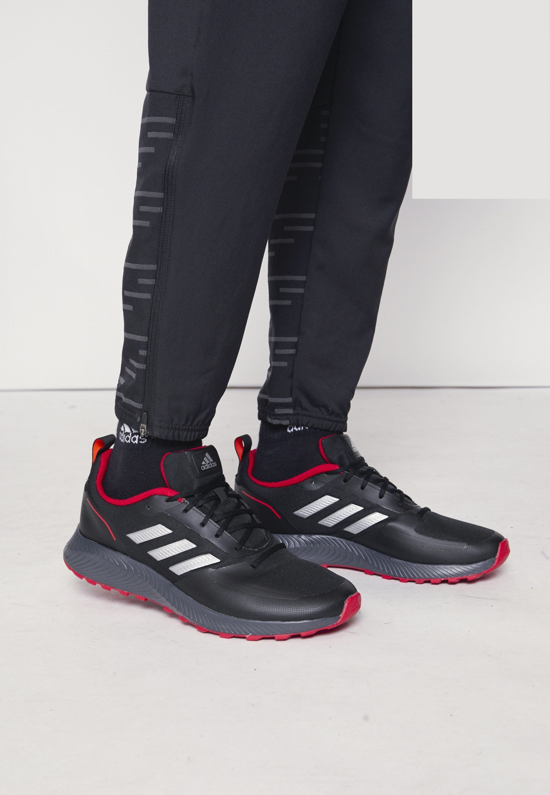 Фото № 2 с приближением к товару «‎Adidas Runfalcon 2.0 Tr»