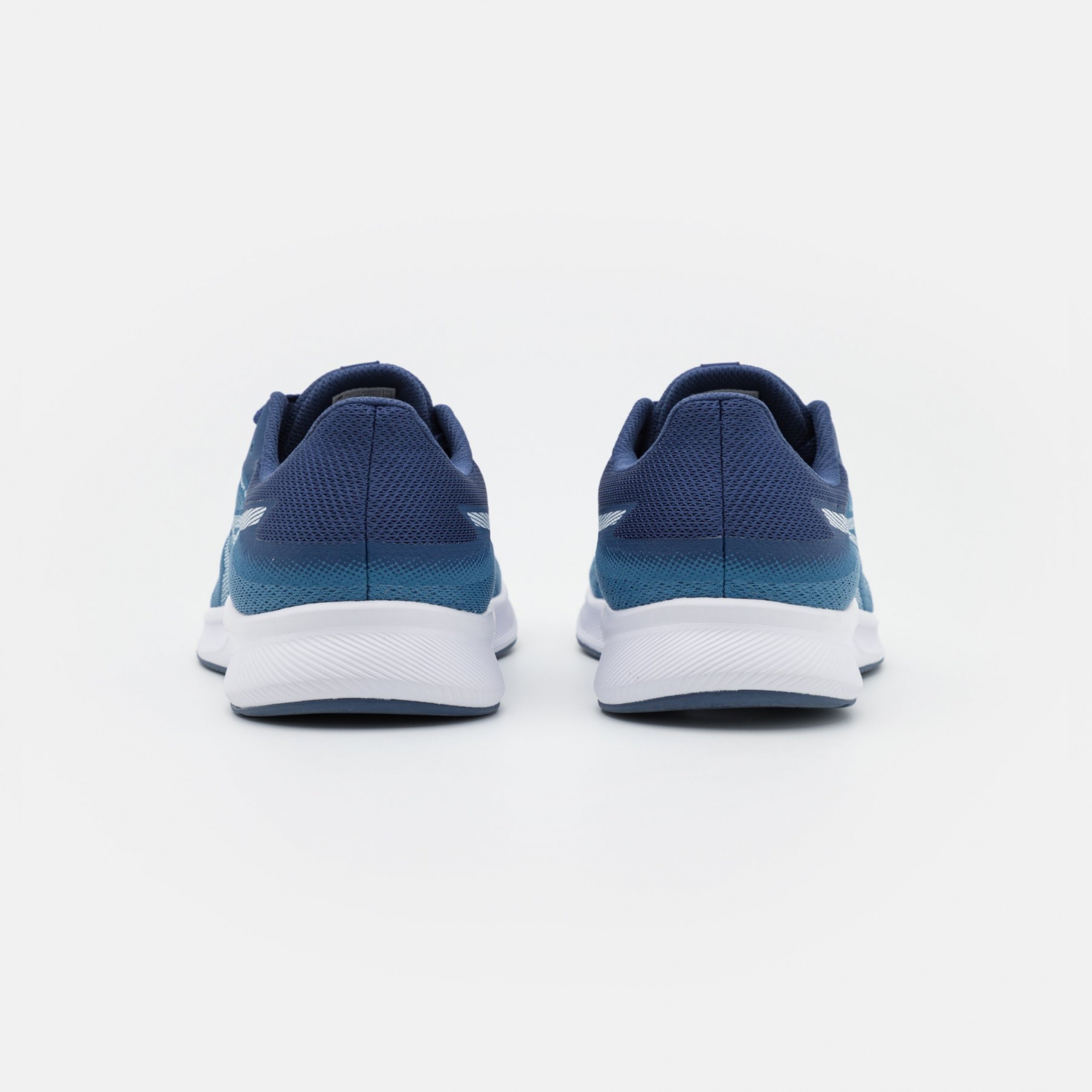 Фото № 3 с приближением к товару «‎Asics Patriot 13»