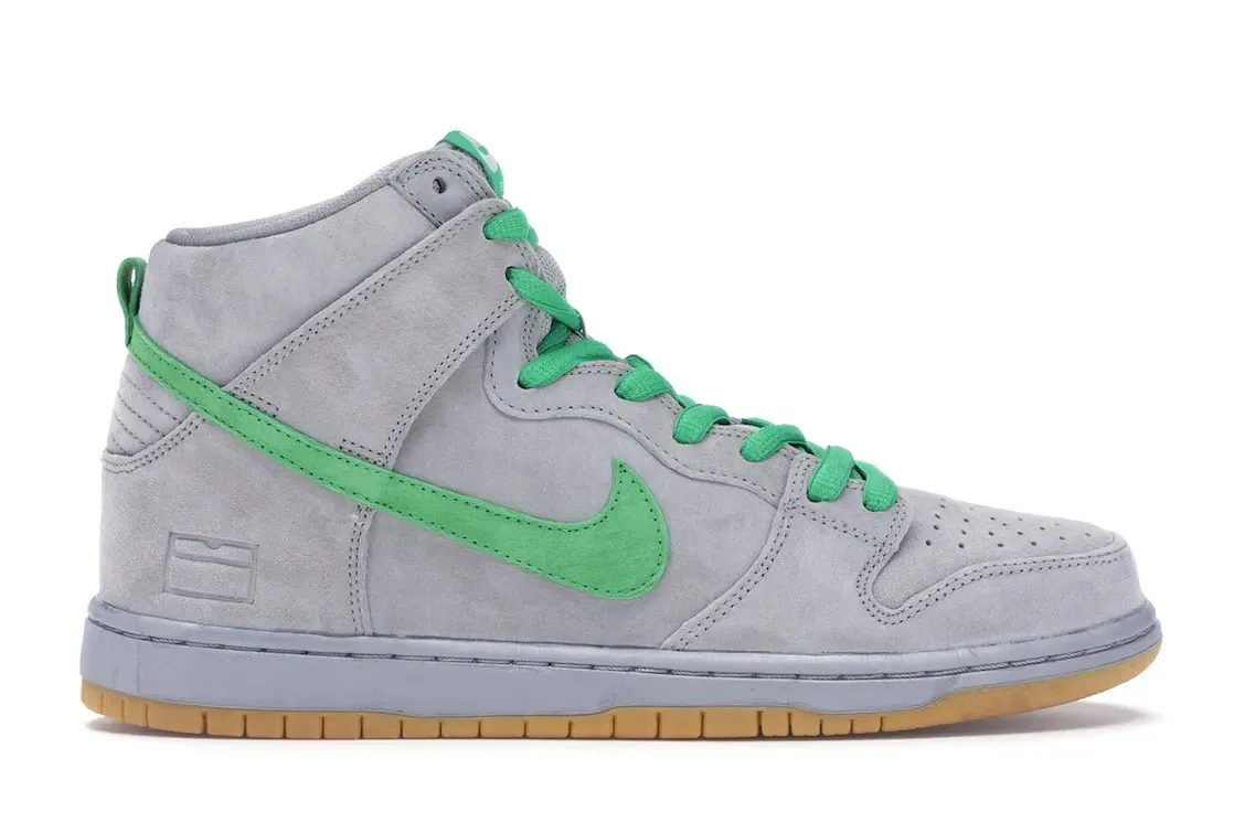 Фото № 1 с приближением к товару «‎Nike SB Dunk High Silver Box»