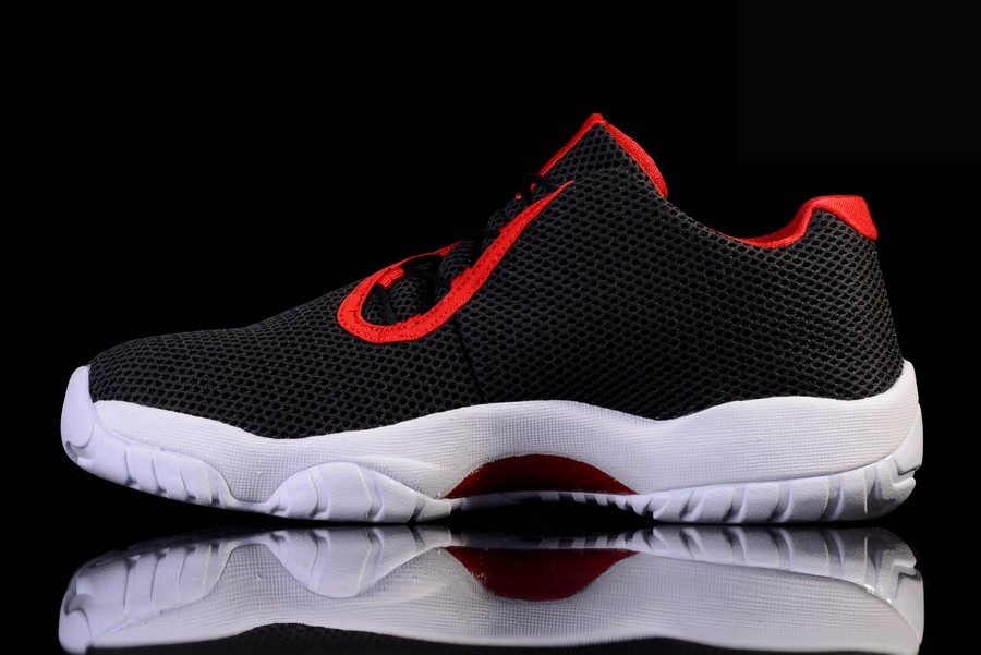 Фото № 2 с приближением к товару «‎Nike Air Jordan Future »