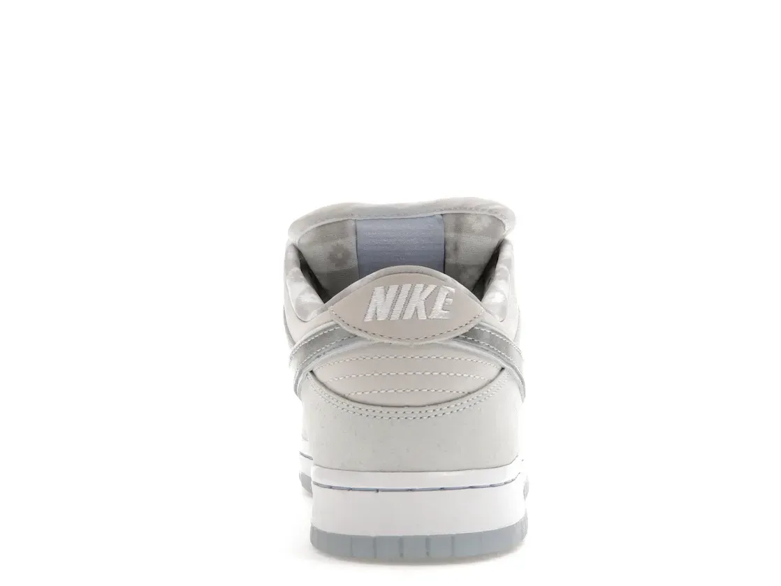 Фото № 4 с приближением к товару «‎Nike SB Dunk Low White Lobster (Friends and Family)»