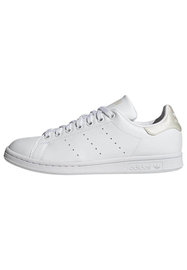 Фото № 1 с приближением к товару «‎Adidas Stan Smith »