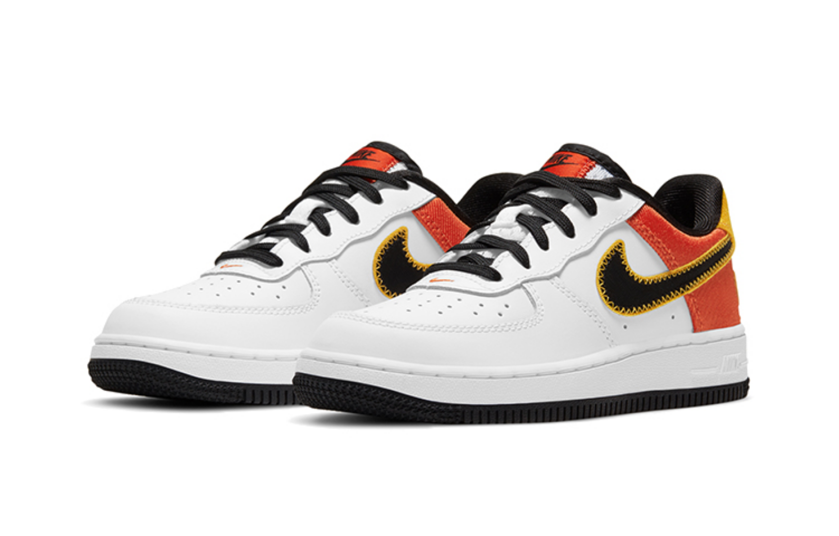 Фото № 3 с приближением к товару «‎Nike Air Force 1 LV8 PS 'Roswell Rayguns'»
