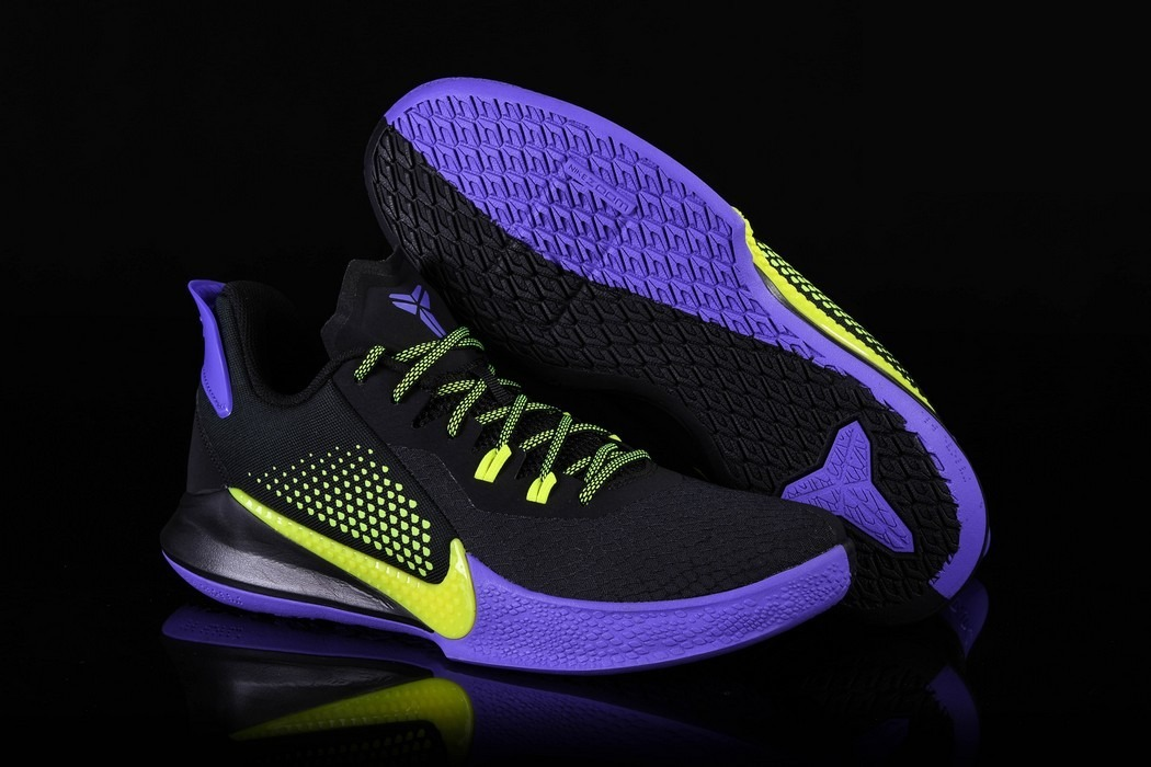 Фото № 2 с приближением к товару «‎Nike Kobe Mamba Fury Lakers Away »