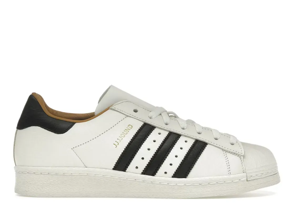 Фото № 1 с приближением к товару «‎adidas Superstar 82»