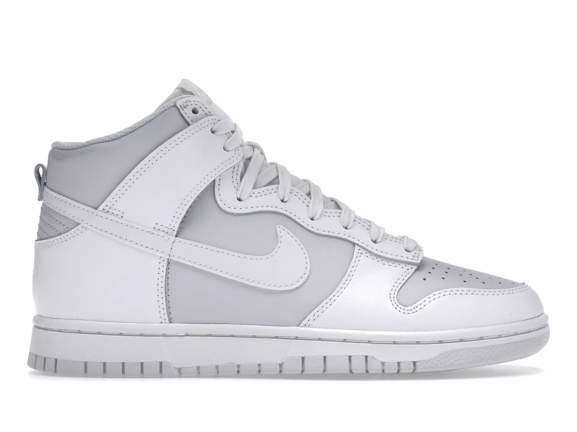 Фото № 1 с приближением к товару «‎Nike Dunk High Summit White Pure Platinum»