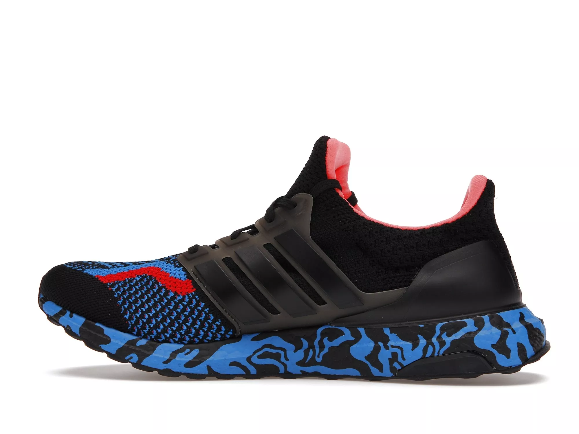 Фото № 2 с приближением к товару «‎adidas Ultra Boost 5.0 DNA Black Royal Vivid Red»