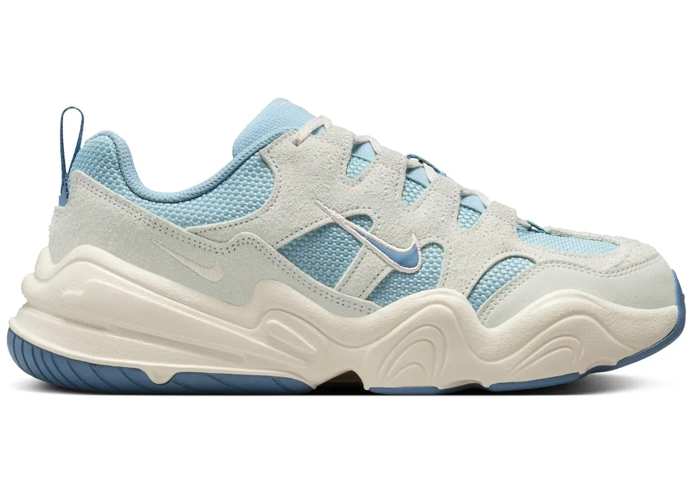 Фото № 1 с приближением к товару «‎Nike Tech Hera»