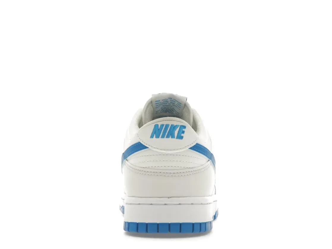 Фото № 4 с приближением к товару «‎Nike Dunk Low Retro»