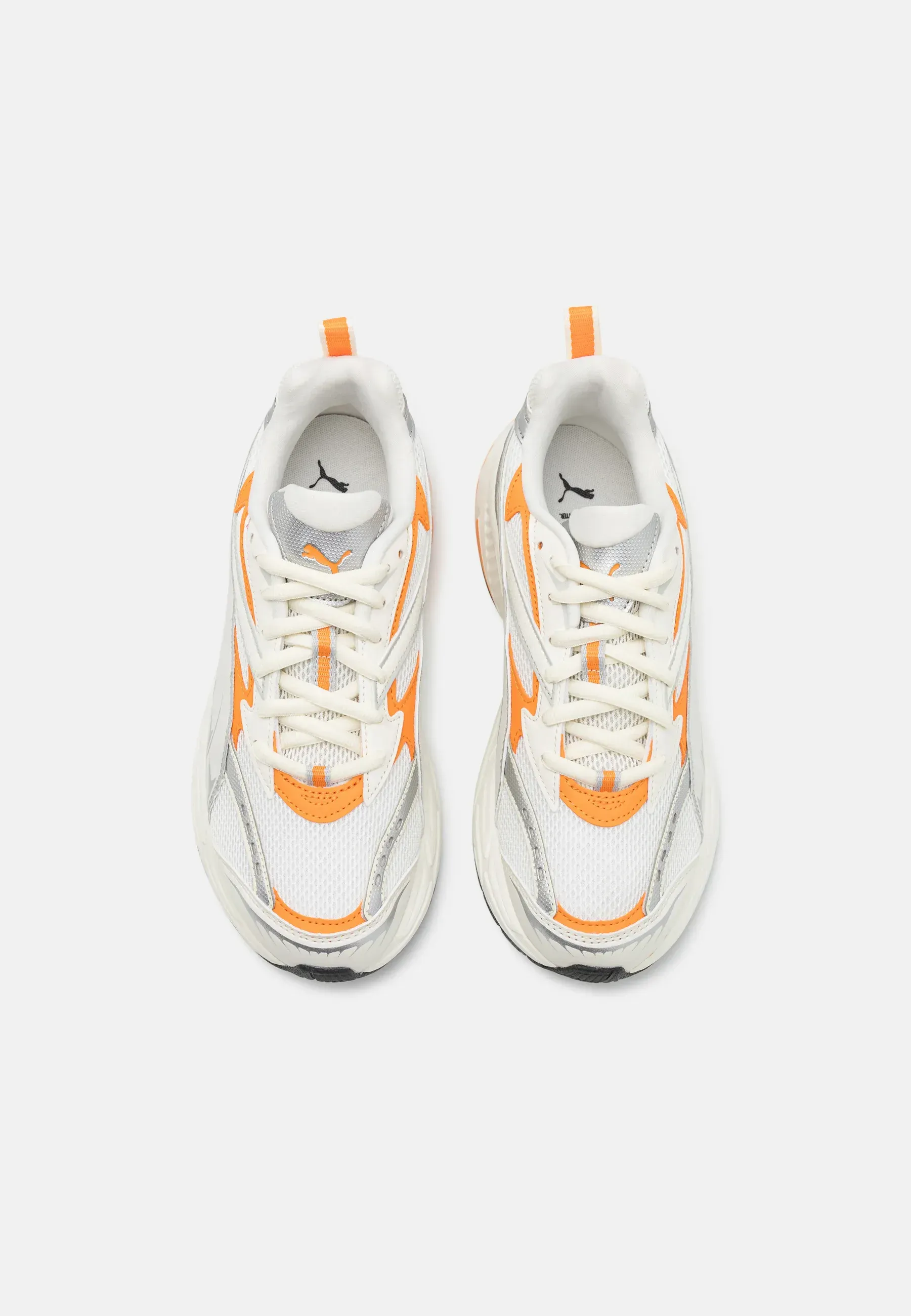 Фото № 4 с приближением к товару «‎MORPHIC»