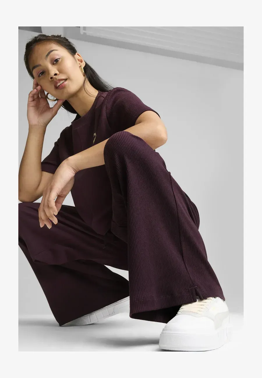 Фото № 2 с приближением к товару «‎CALI COURT VOLUME »