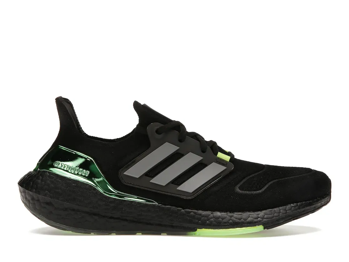 Фото № 1 с приближением к товару «‎adidas Ultra Boost 22 Black Iron Metallic Beam Green»