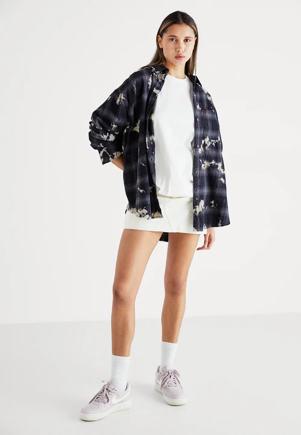 Фото № 3 с приближением к товару «‎AIR FORCE 1 07 NEXT NATURE»