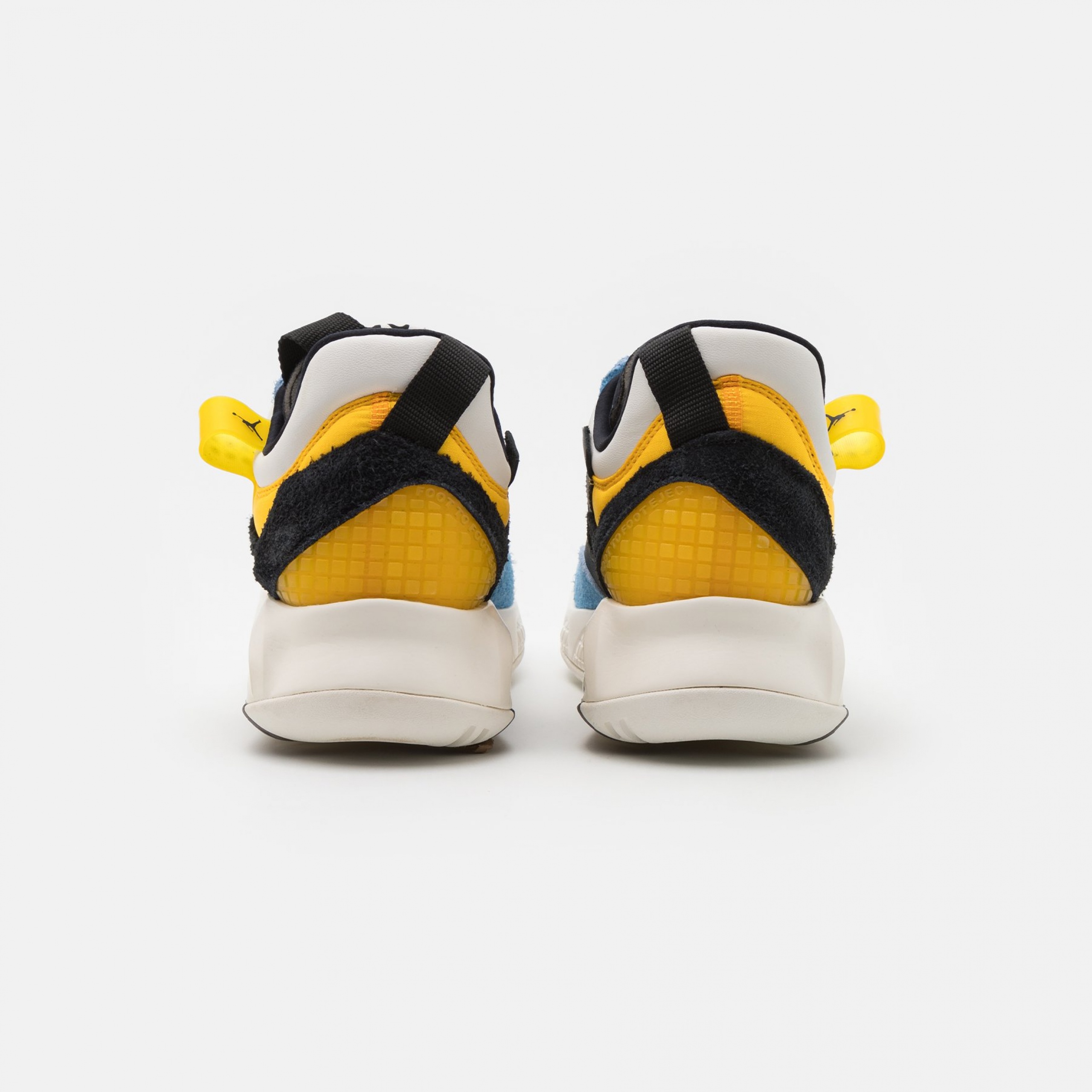 Фото № 3 с приближением к товару «‎Jordan Ma2 »