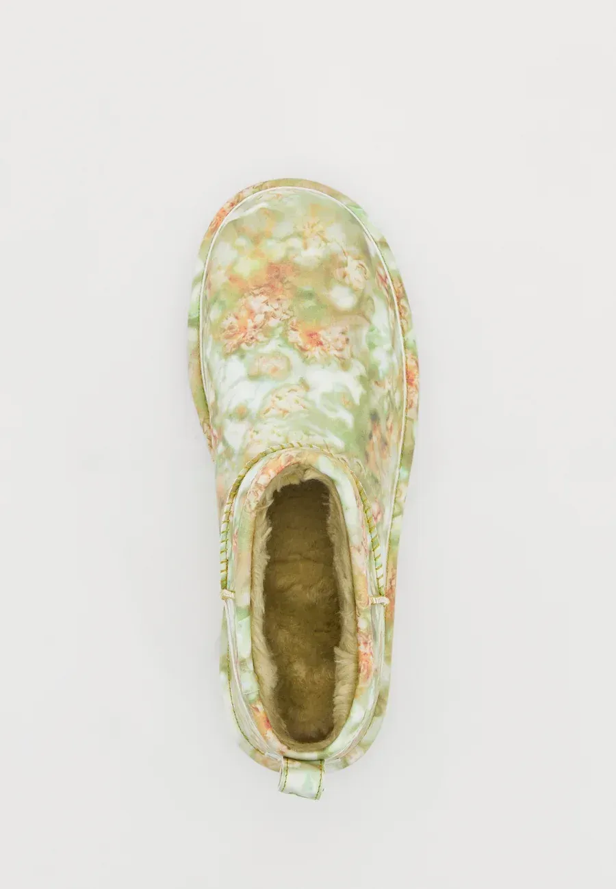 Фото № 4 с приближением к товару «‎UGG COLLINA STRADA ULTRA MINI PLATFORM»